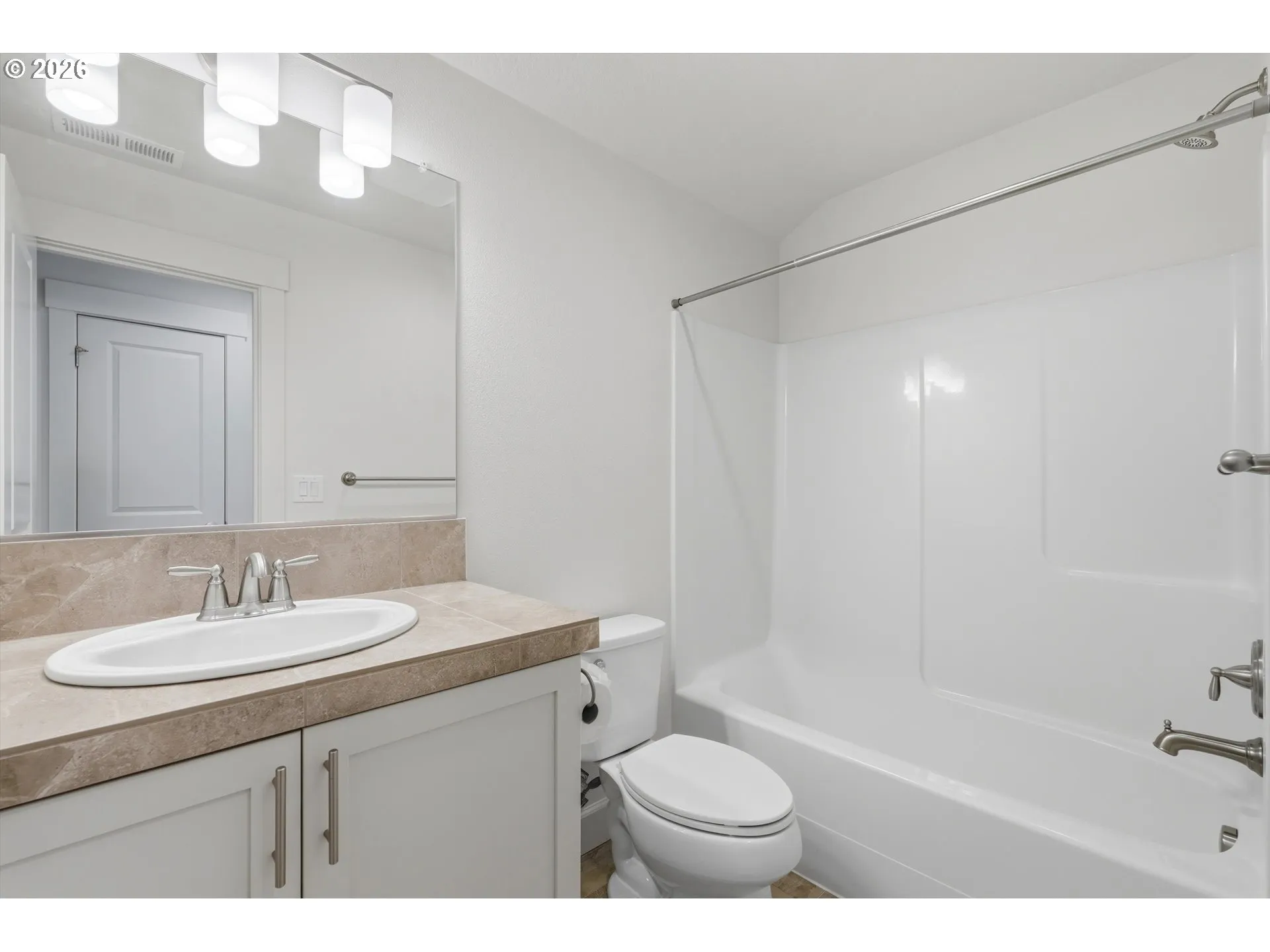 Bathroom-Upper