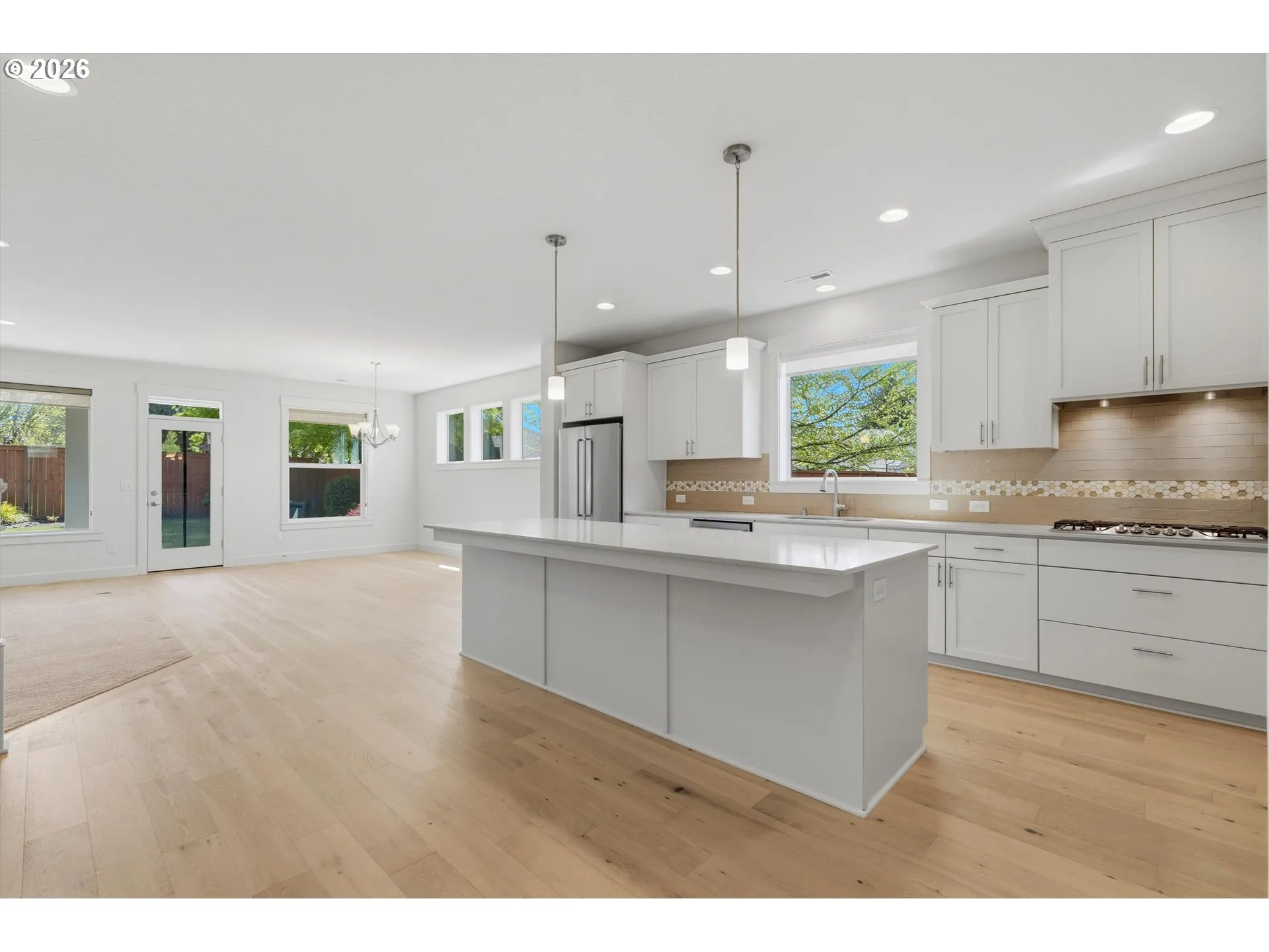Kitchen-Eating Area