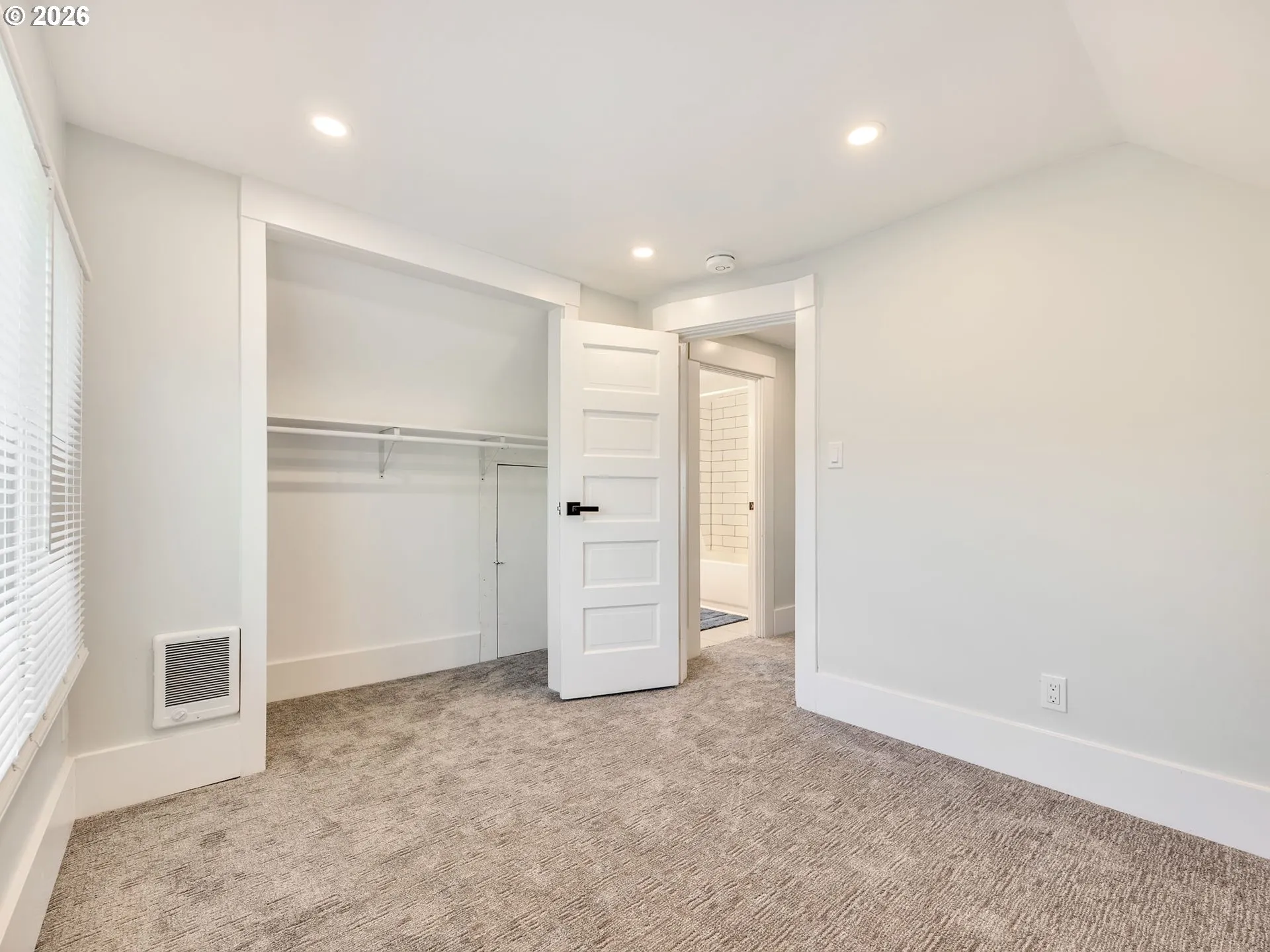 Bedroom-Upper