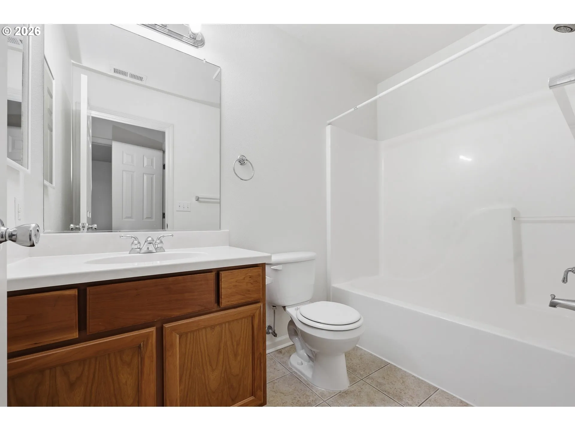 Bathroom-Upper