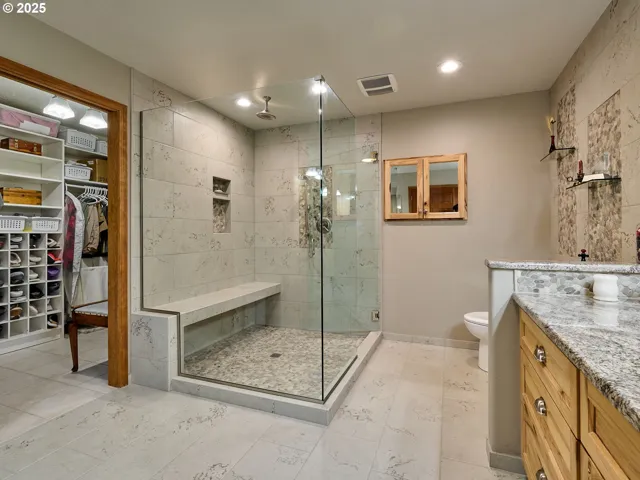 Owner's Suite Bathroom-Full Bathroom