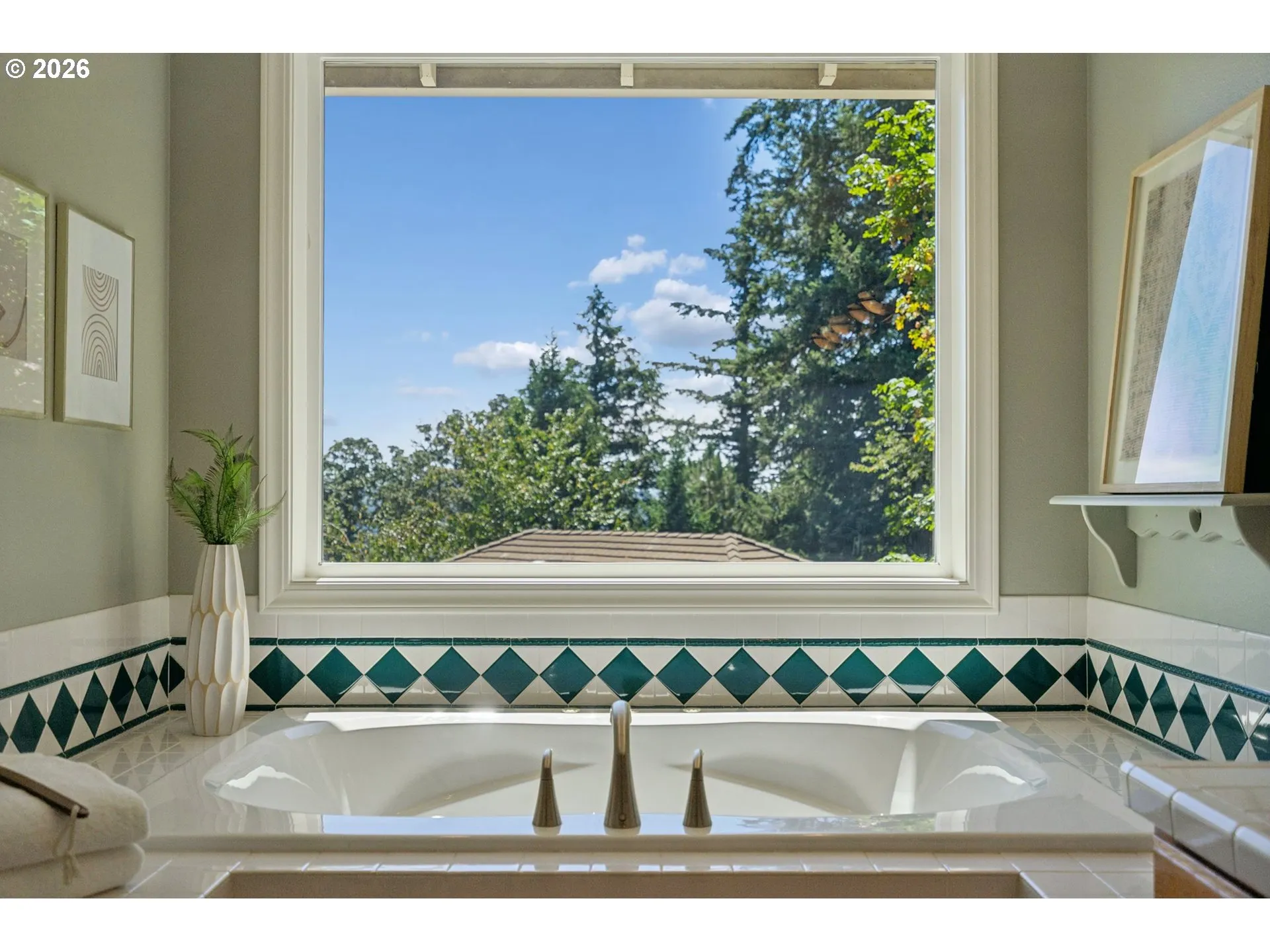 En Suite Bathroom
