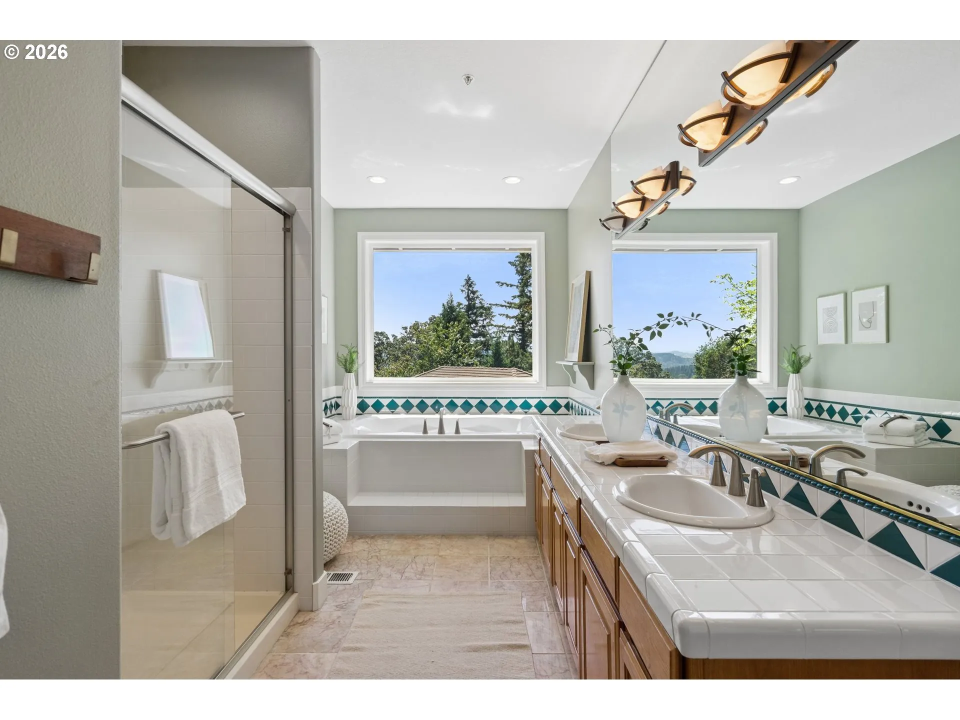 En Suite Bathroom