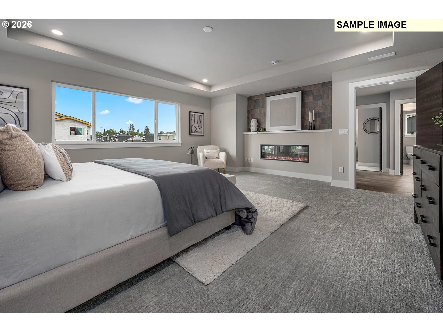 Bedroom, Owner's Suite-Upper