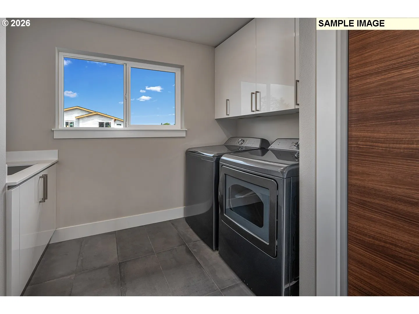 Laundry-Upper