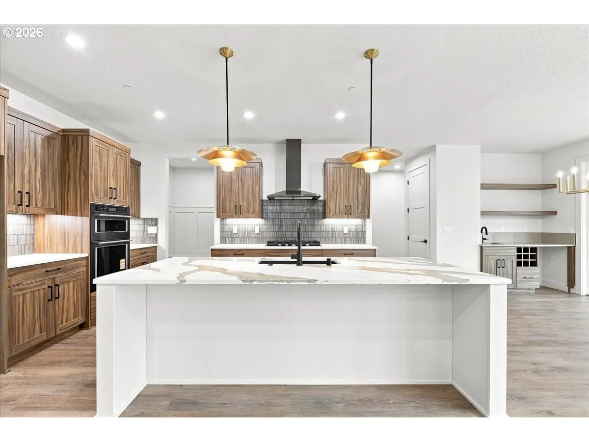 Kitchen-Island