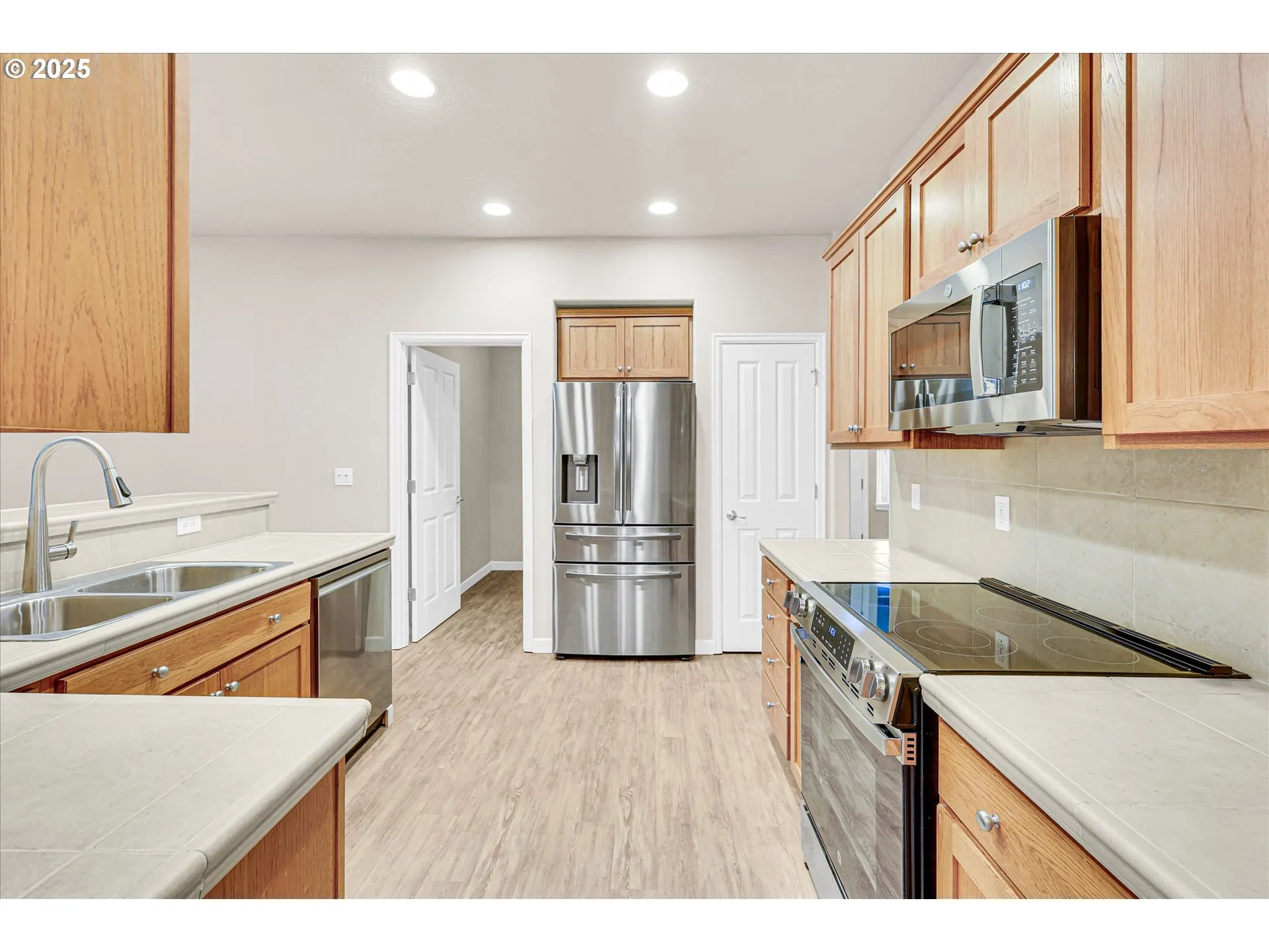 Kitchen-Oven