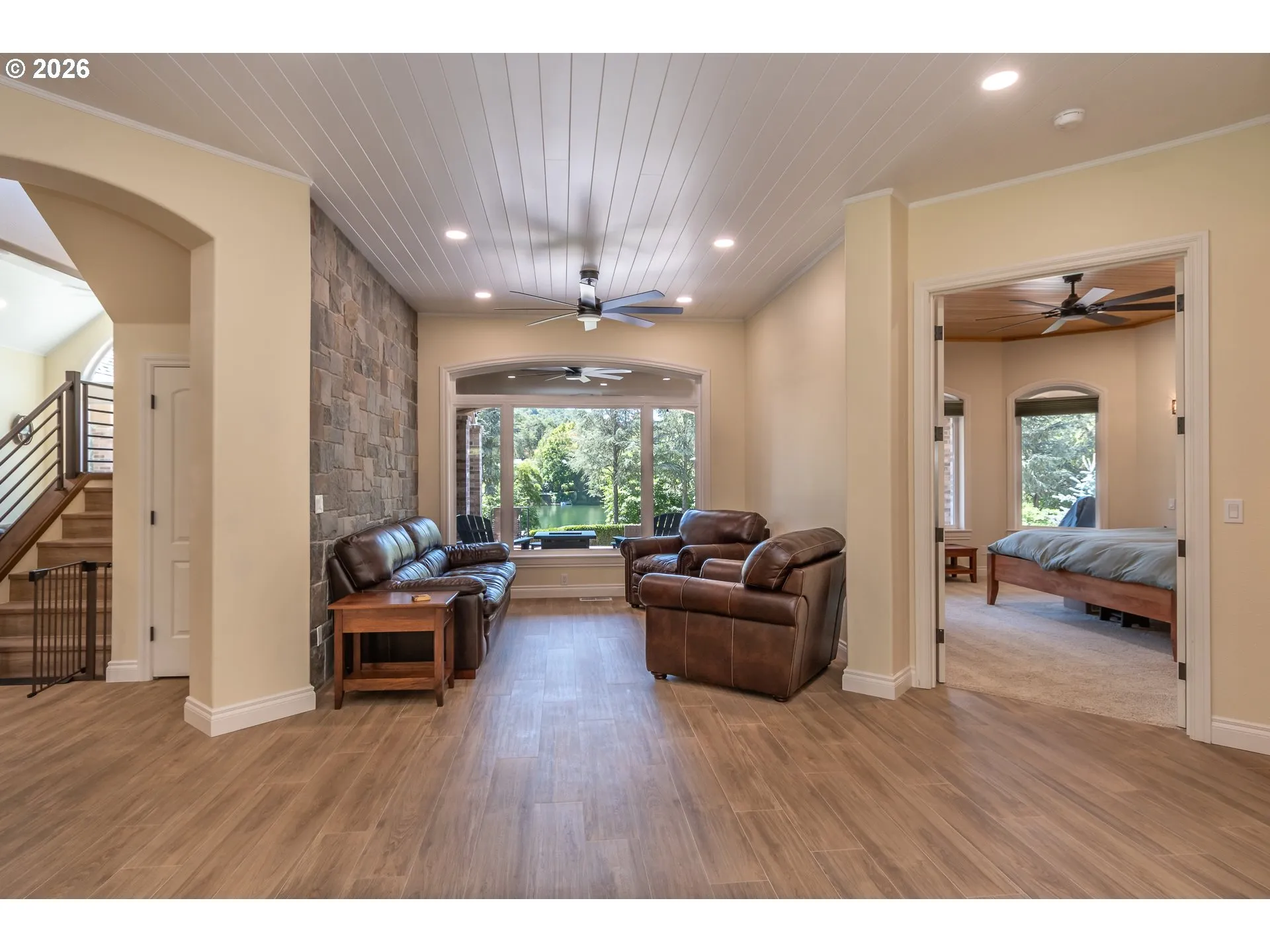Living Room-Ceiling Fan