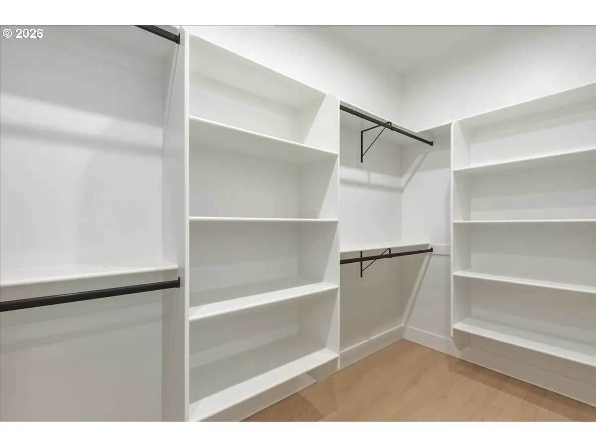 Bedroom, Primary-Walk-In Closet