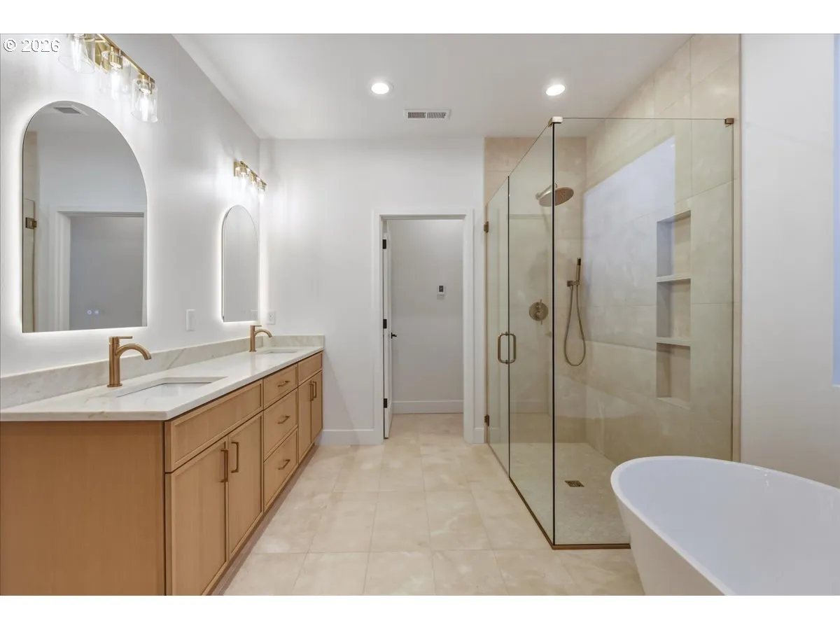 Bathroom, Attached-Double Sinks