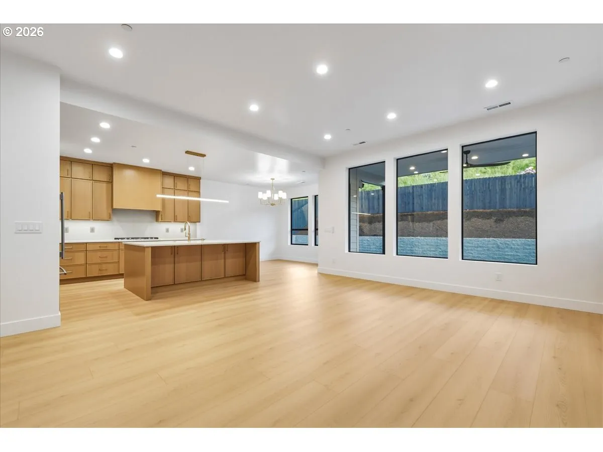 Kitchen-Island