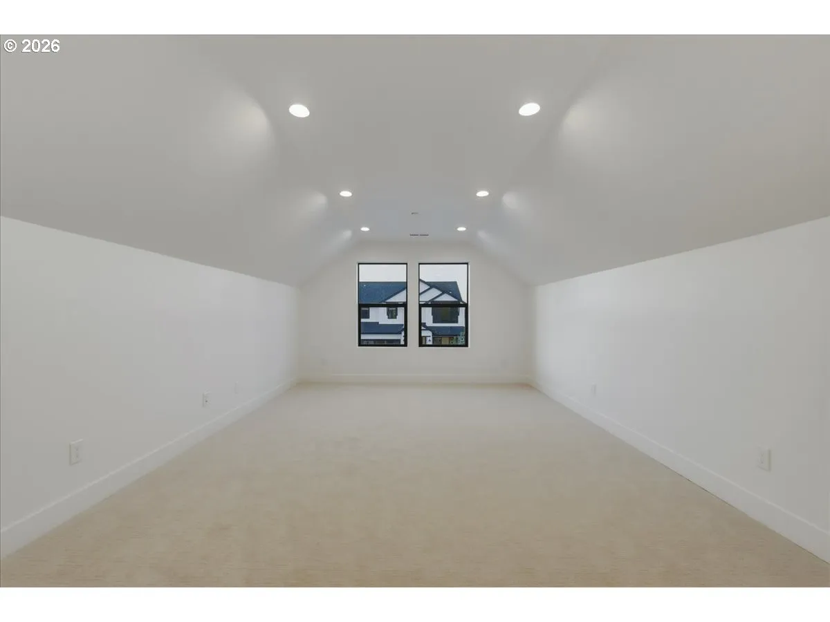 Bonus Room