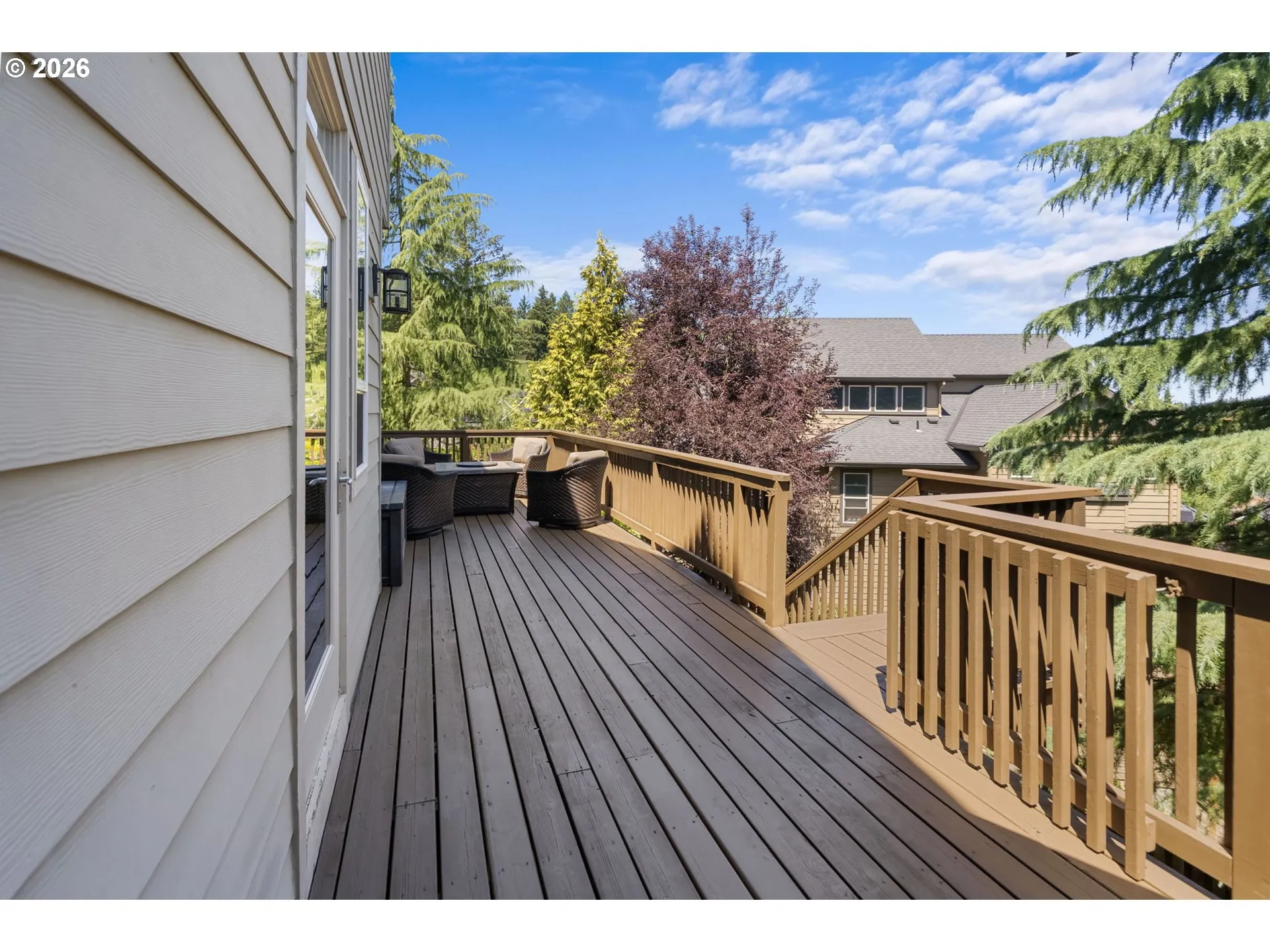 Deck-Upper