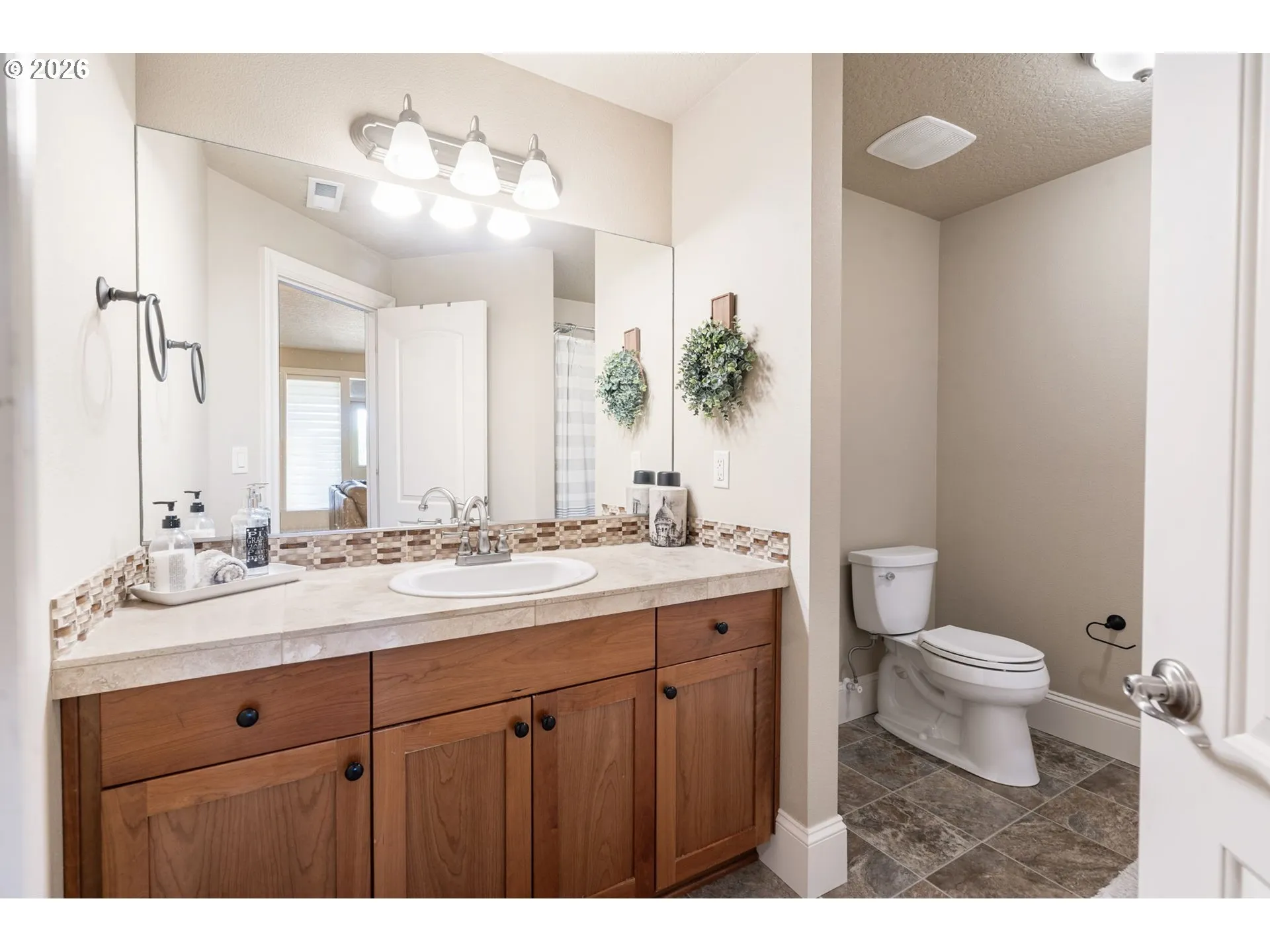 Bathroom-Lower
