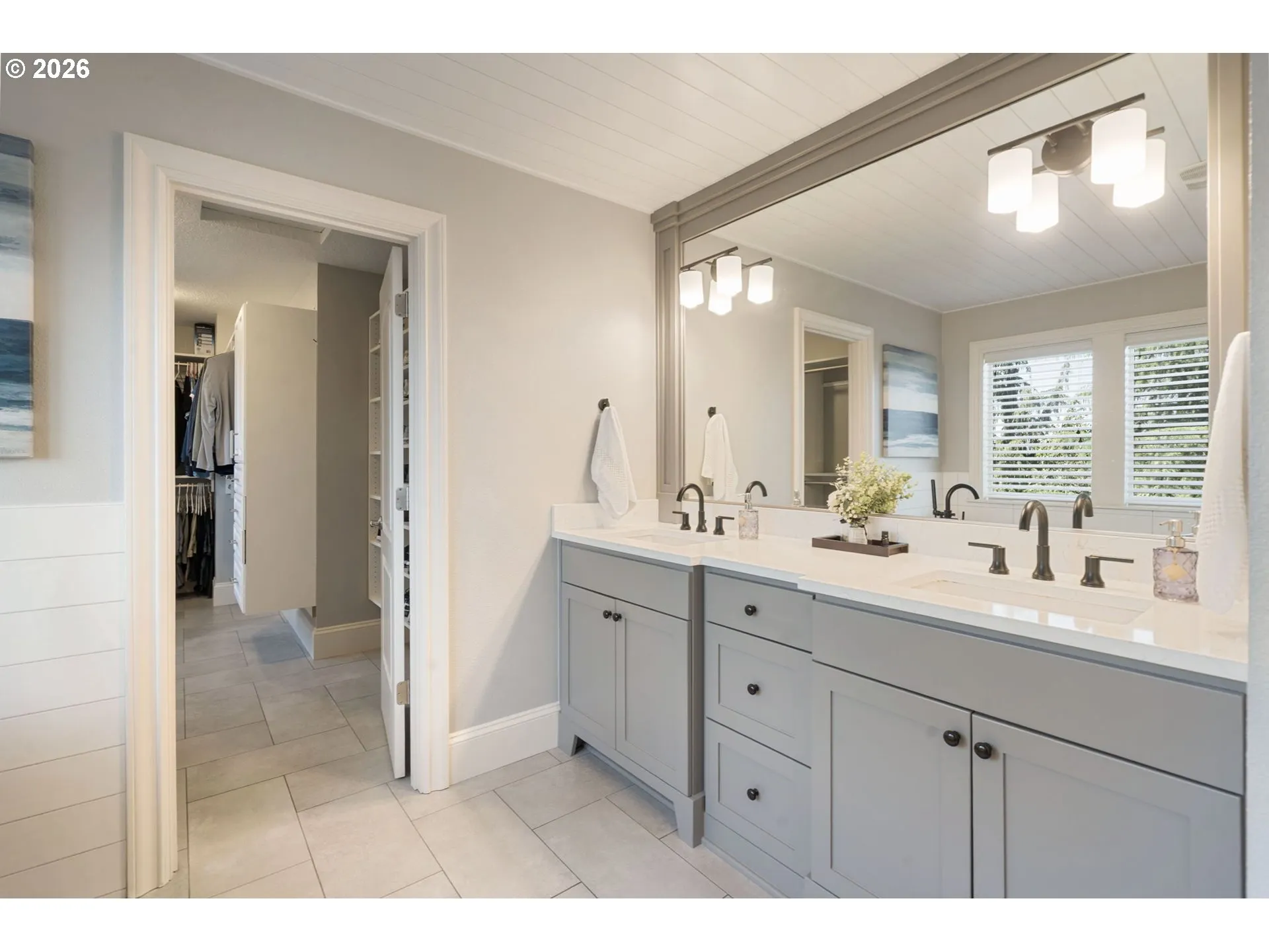 Owner's Suite Bathroom-Double Sinks
