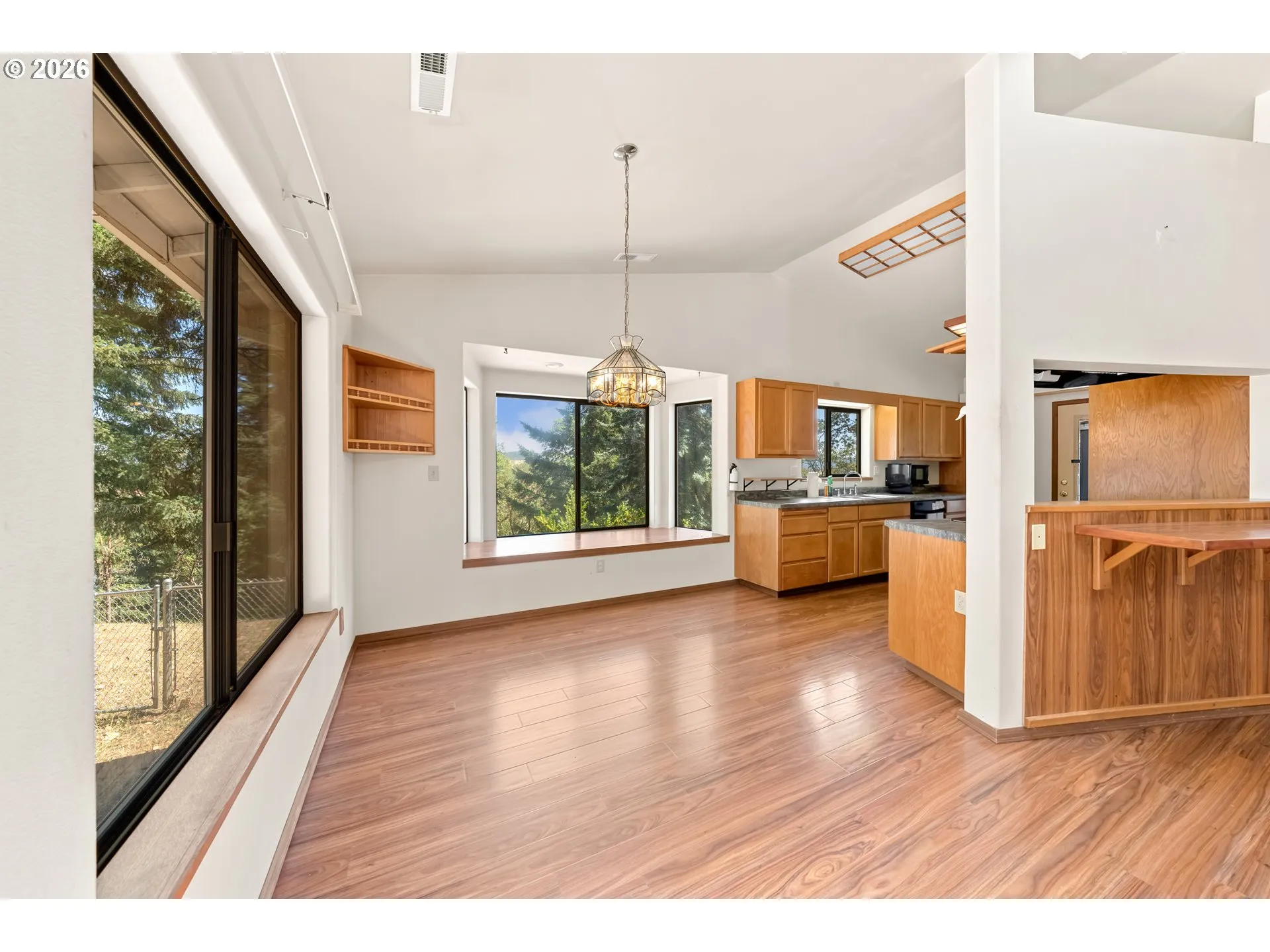 Dining Room-Vaulted Ceilings