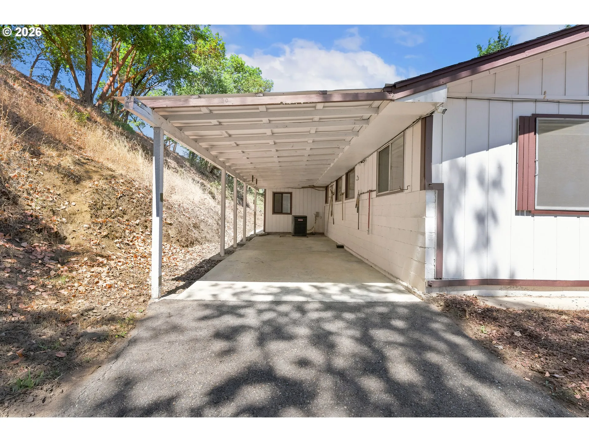 Carport