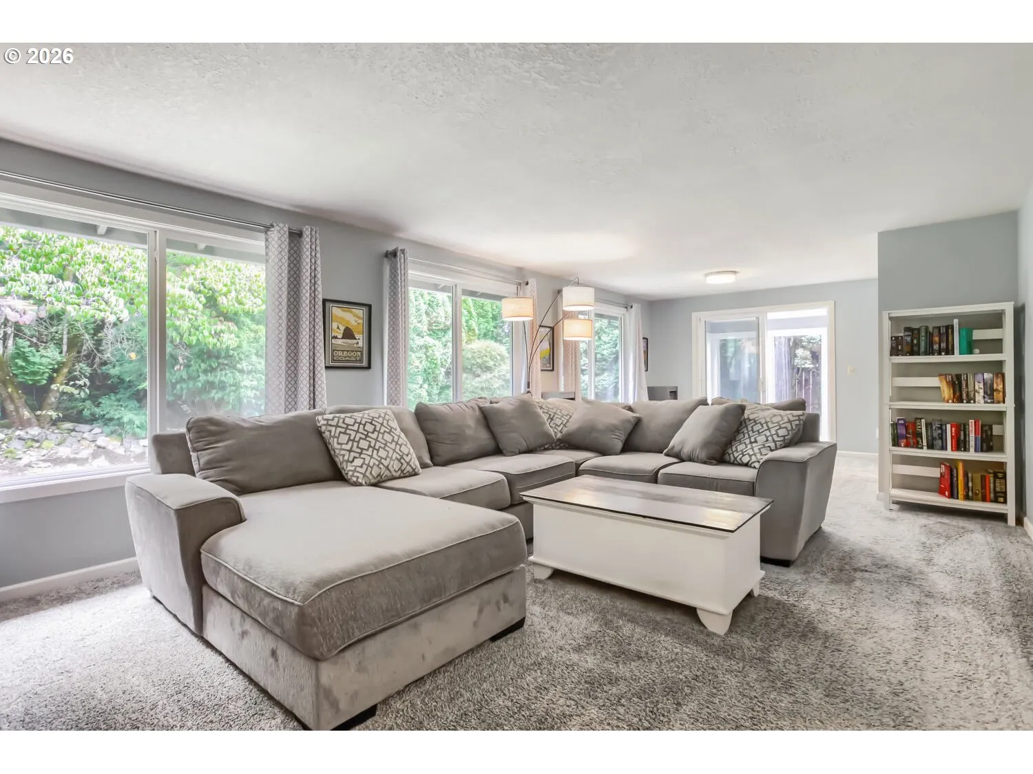 Living Room/Dining Room