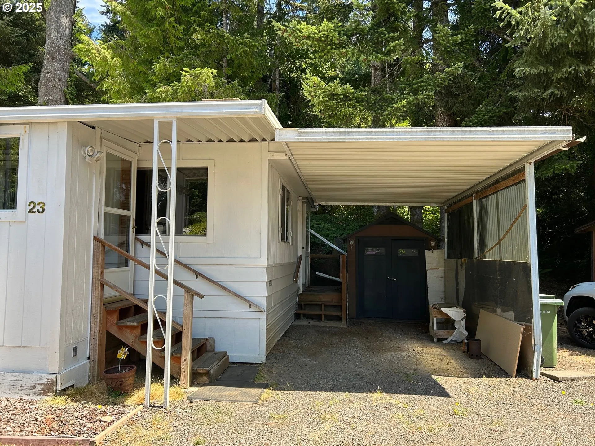 Carport-# 1
