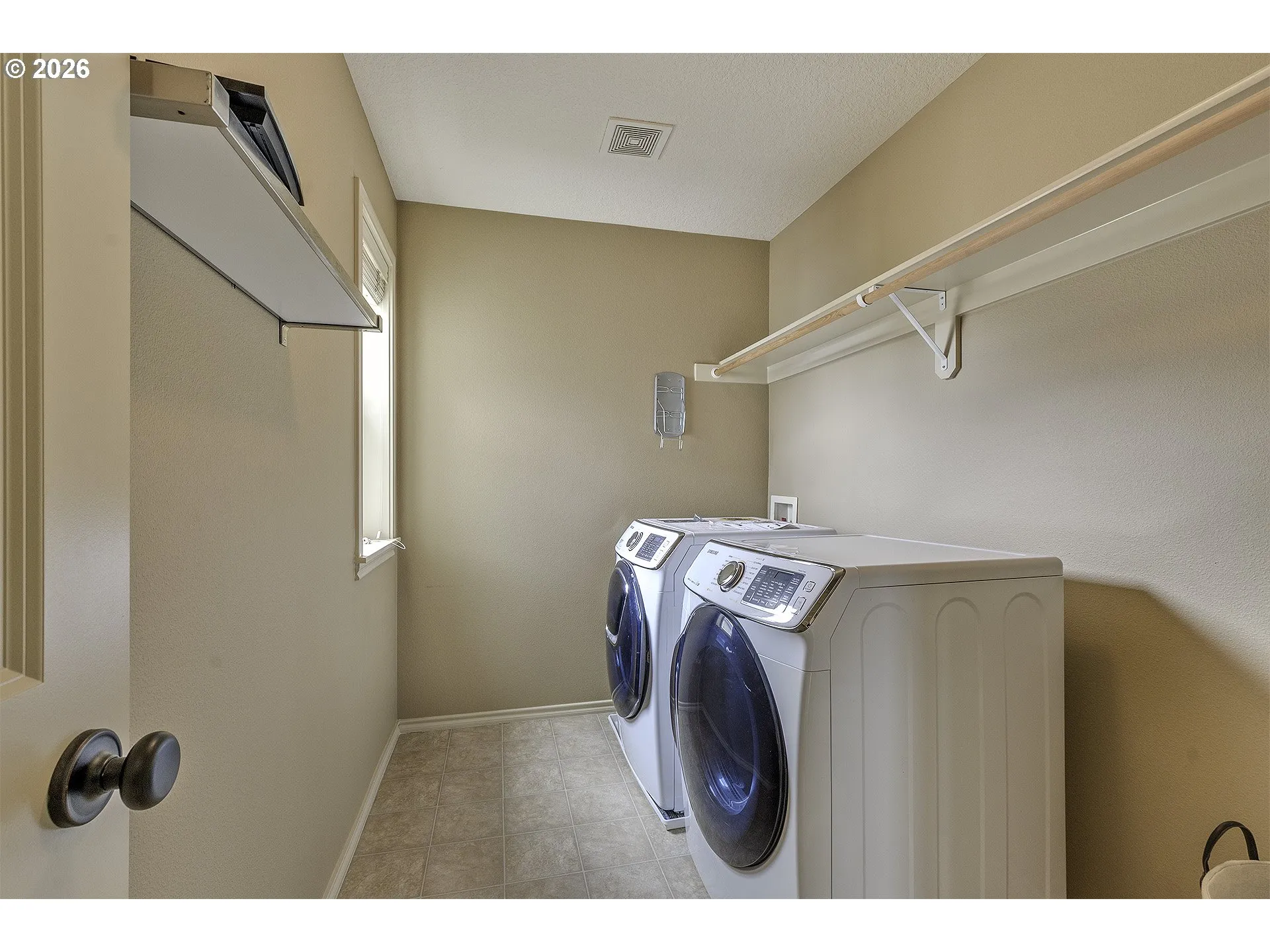 Laundry-Upper