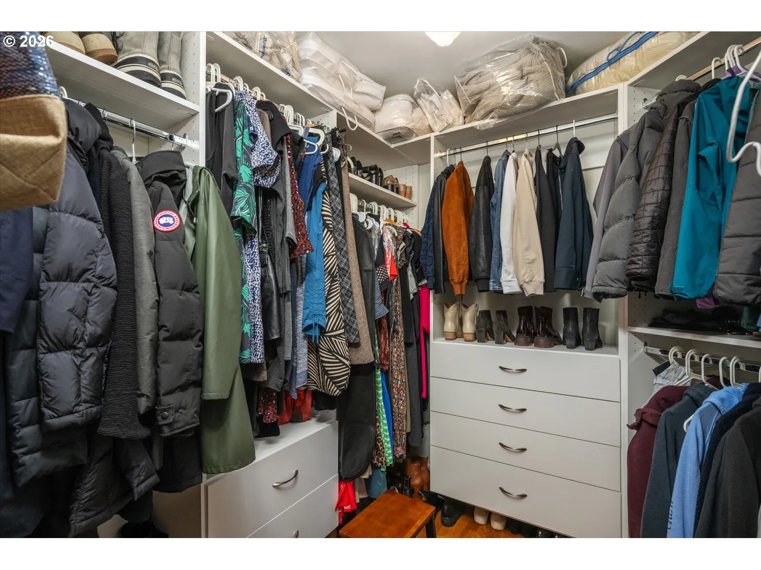Bedroom-Walk-In Closet