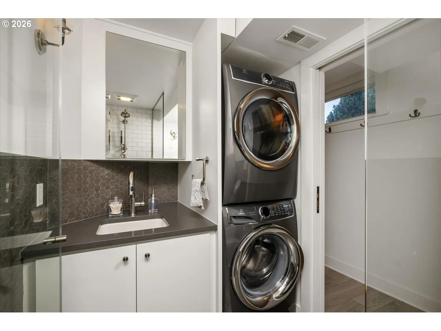 Laundry-Lower