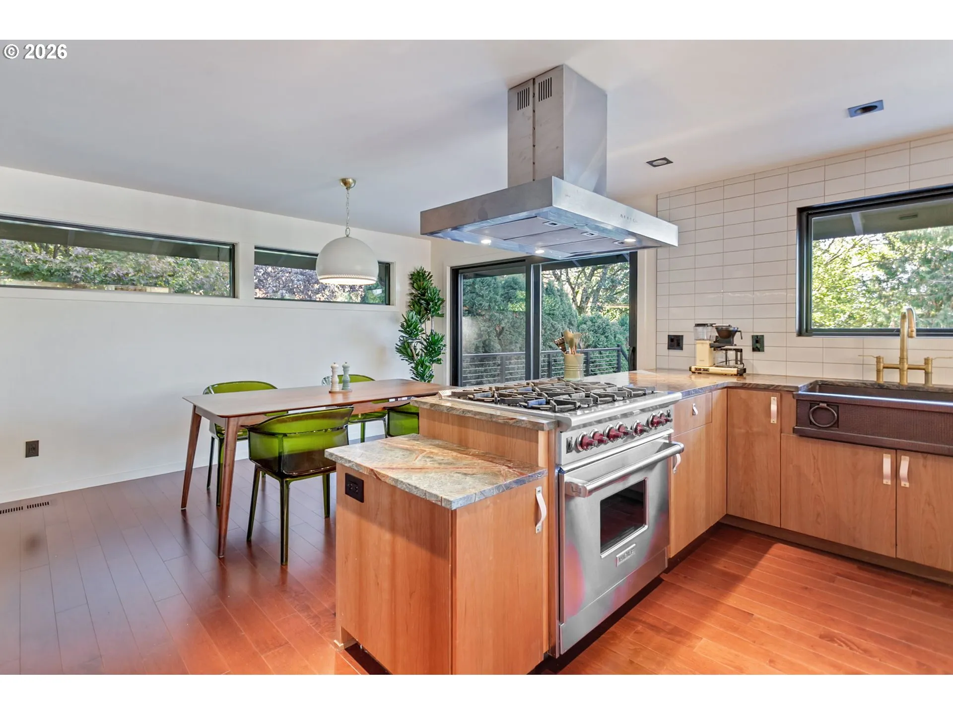 Kitchen-Oven