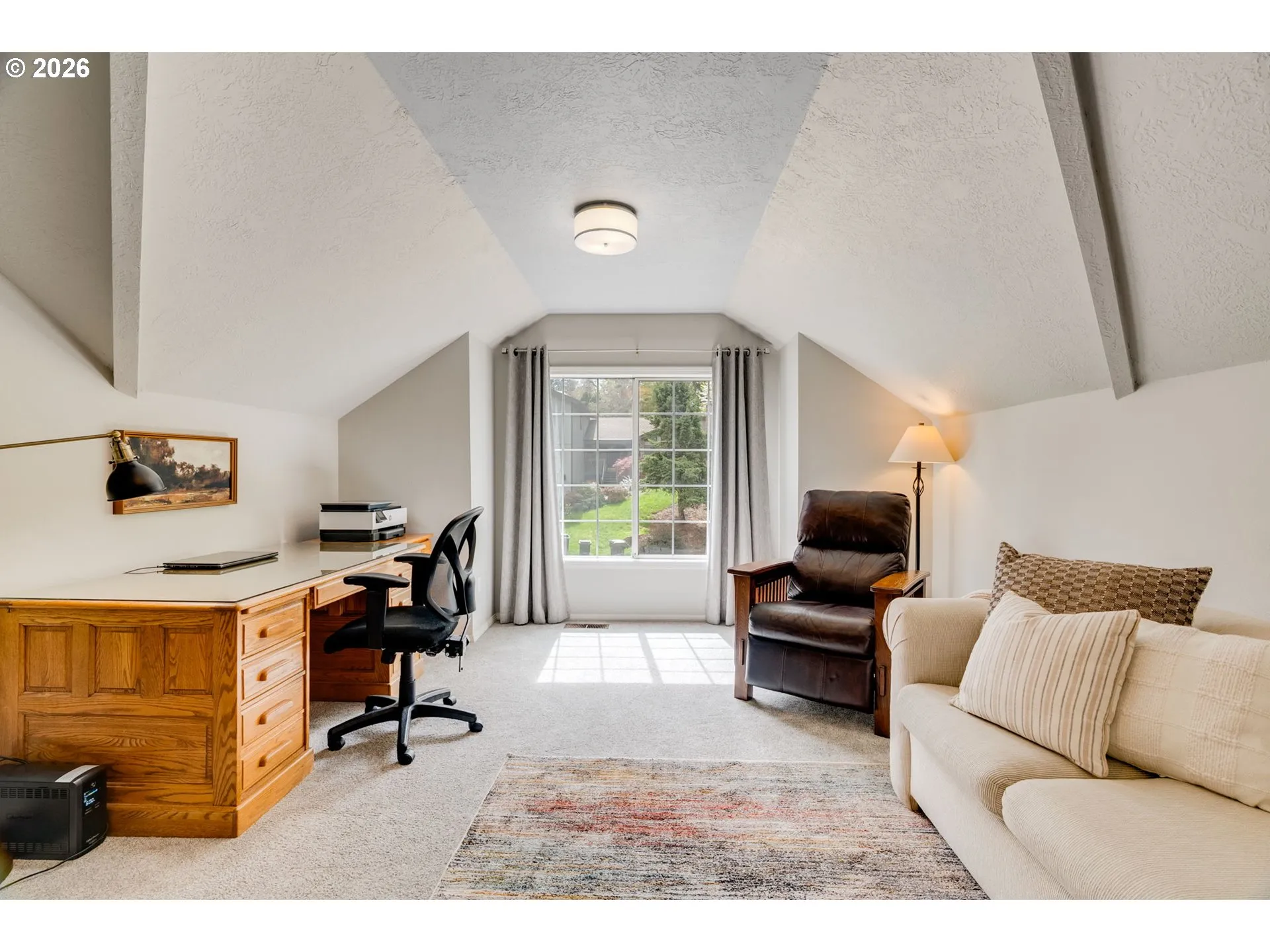 Den/Office-Upper
