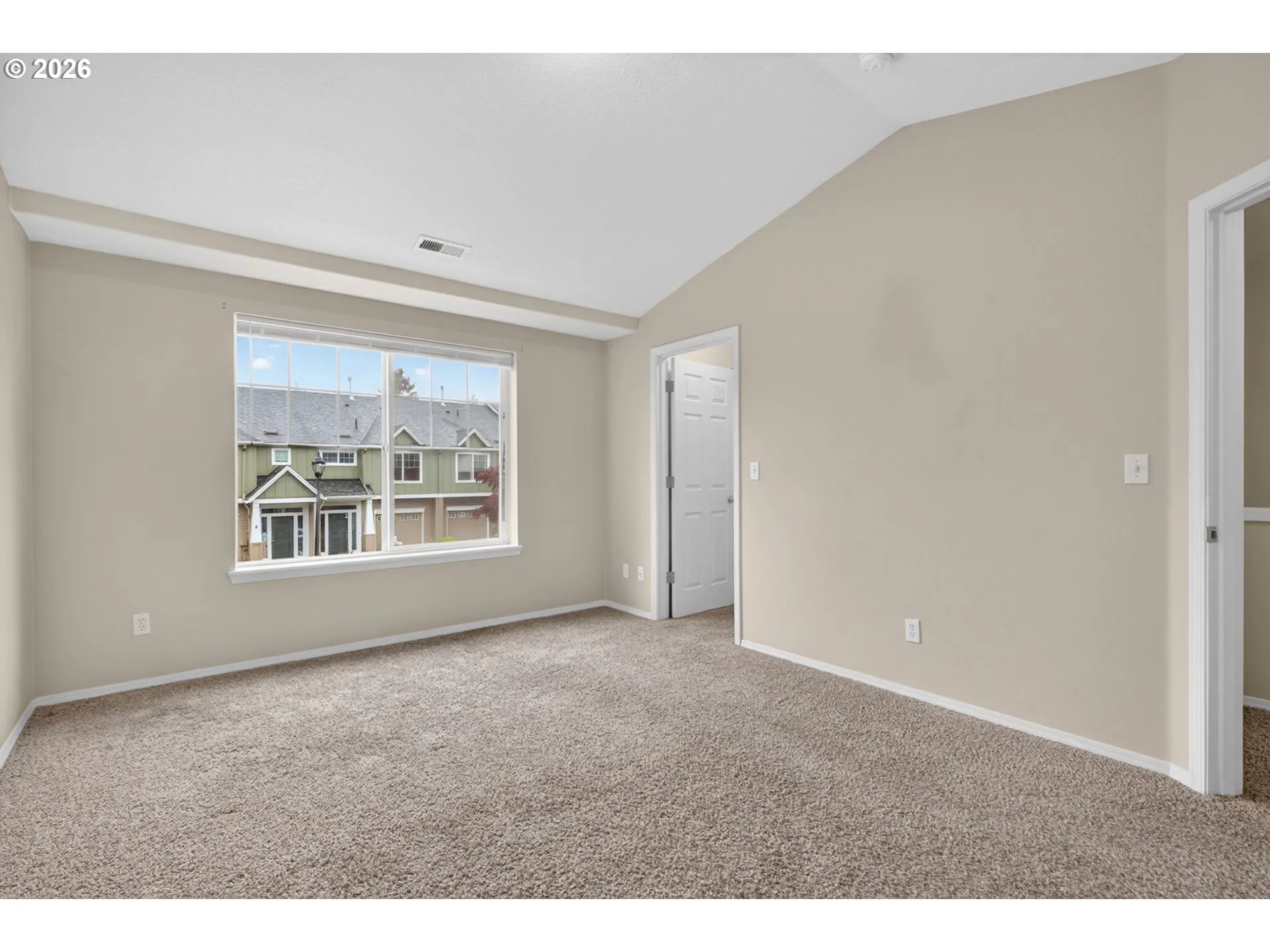 Primary Bedroom-Upper