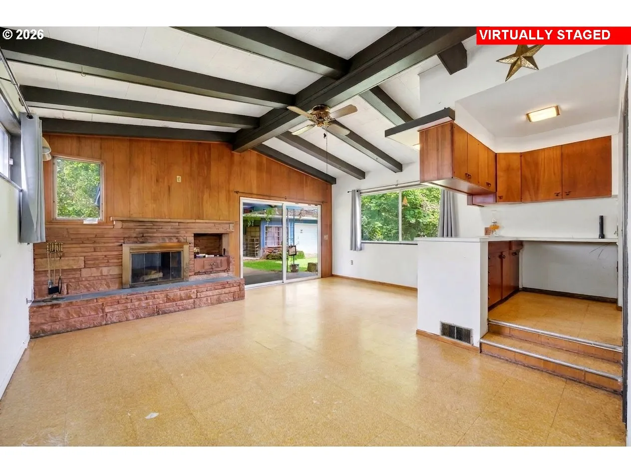 Family Room-Ceiling Fan