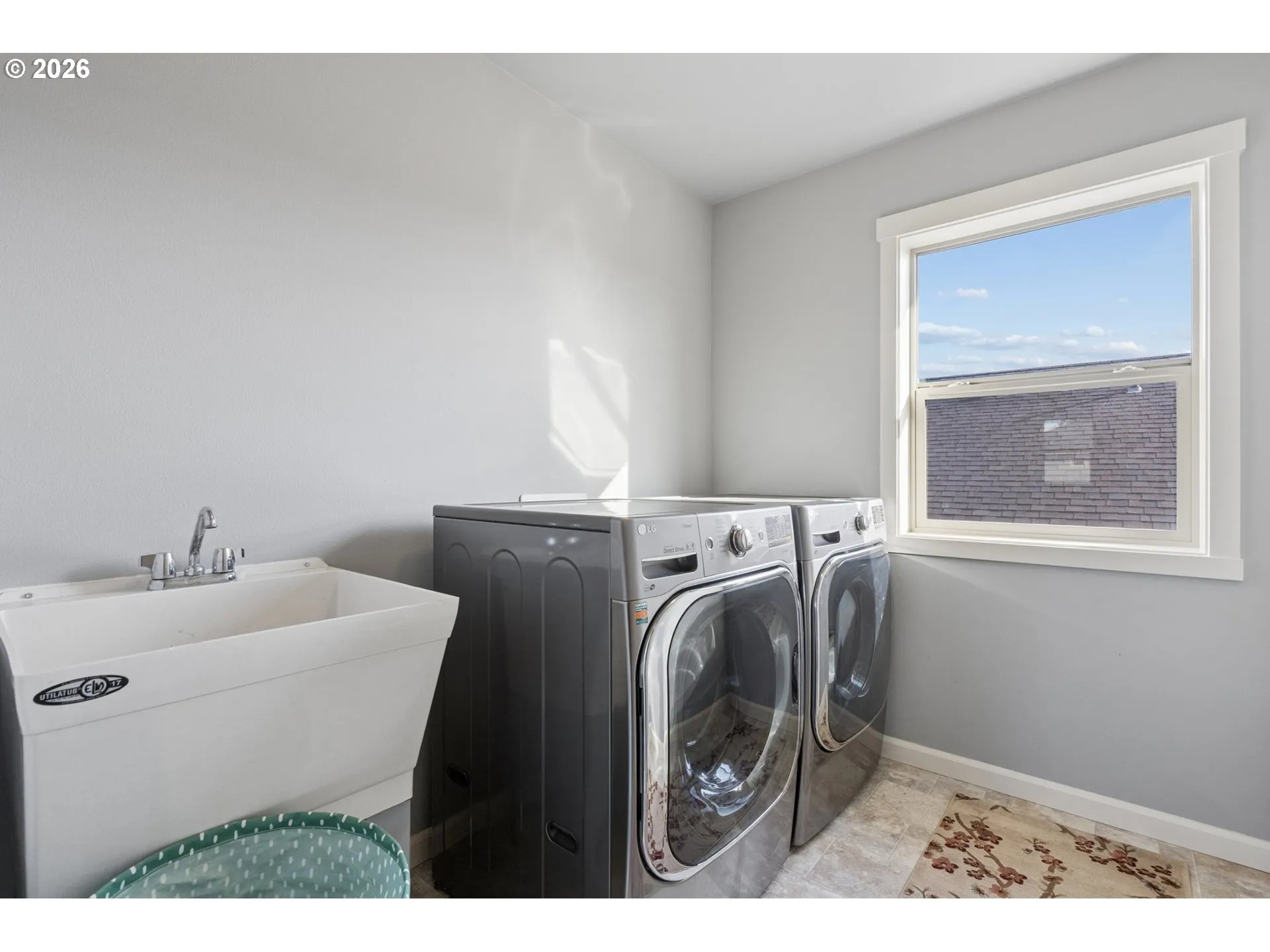 Laundry-Upper