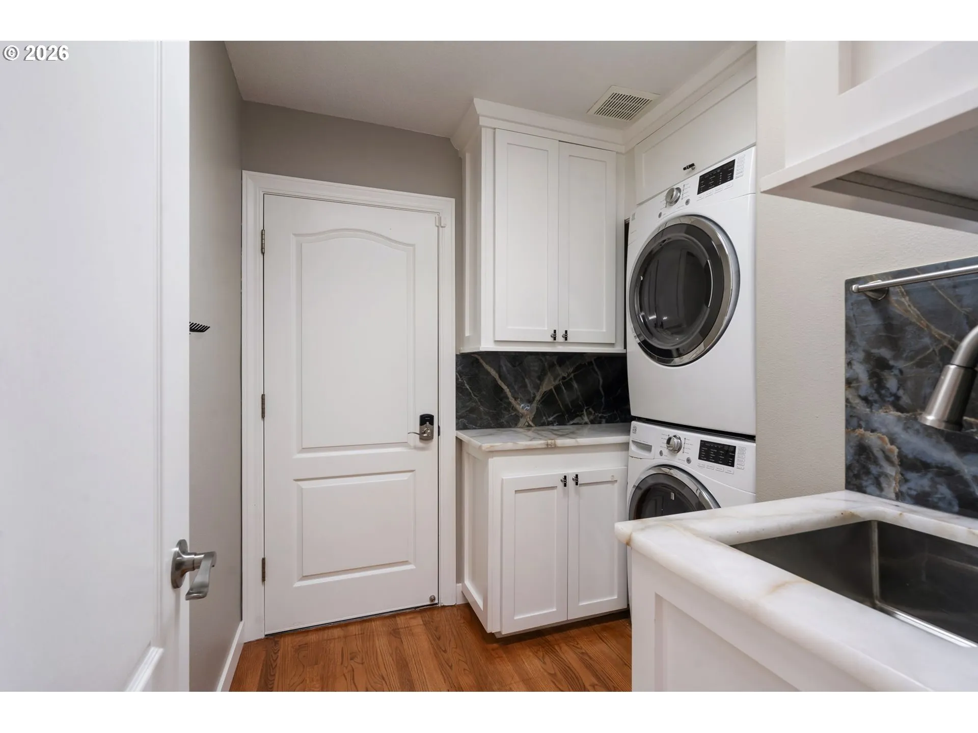 Laundry-Main