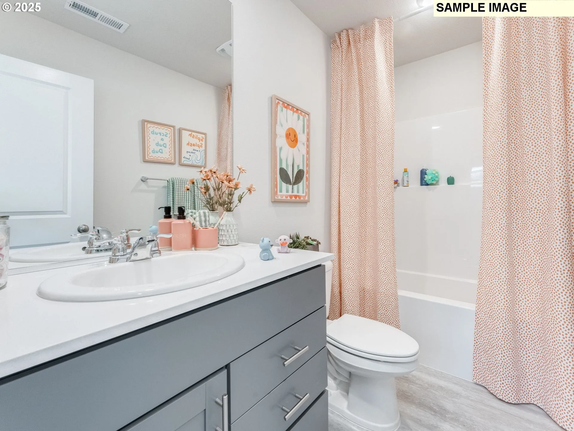 Bathroom-Upper