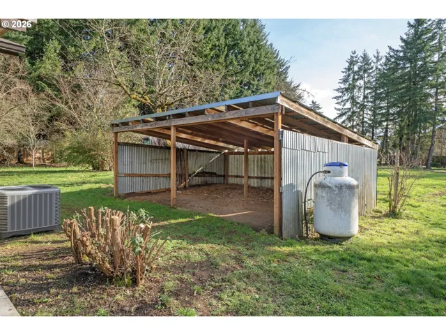 Shed