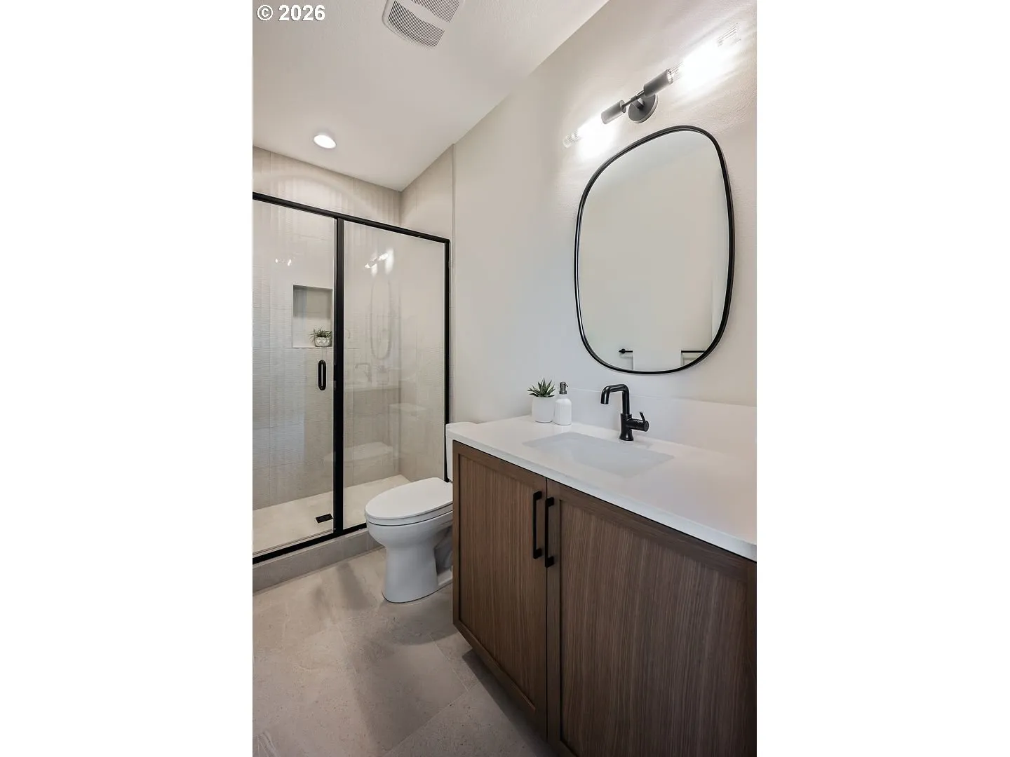 Attached Bathroom #2