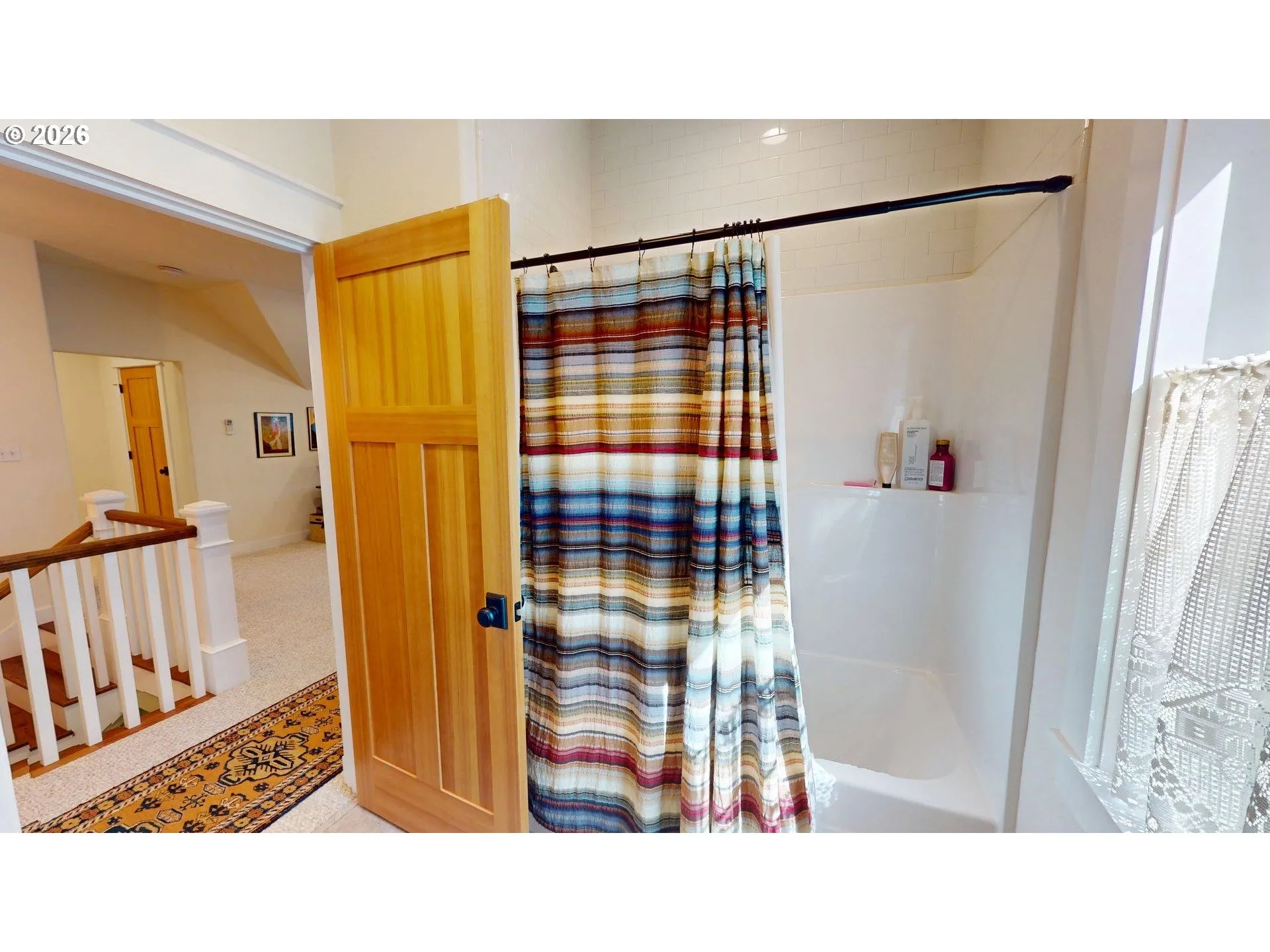 Bathroom-Upper