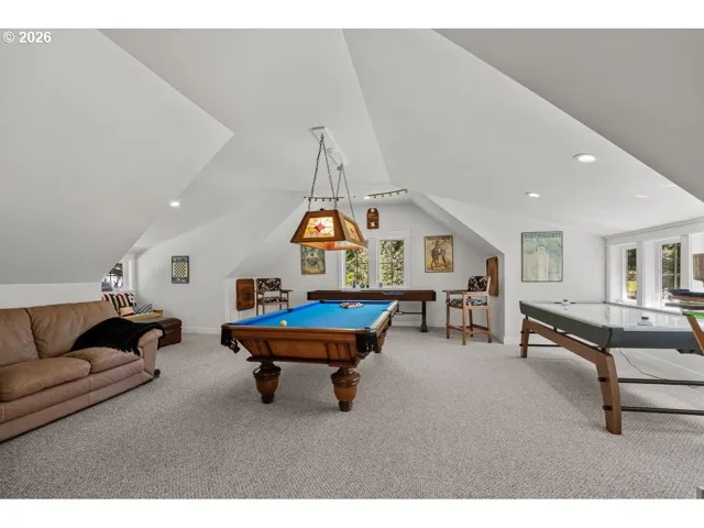 Family Room-Upper