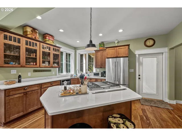 Kitchen-Island