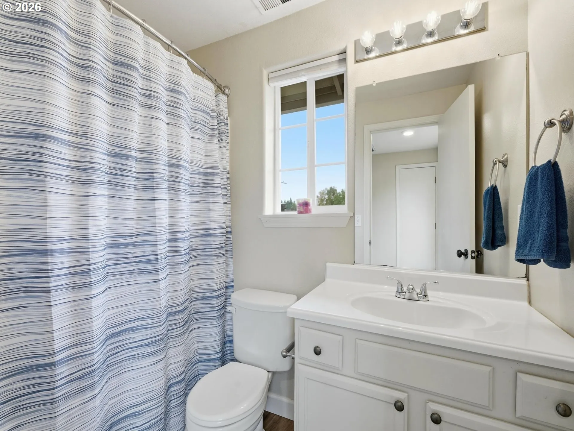 Bathroom-Hall
