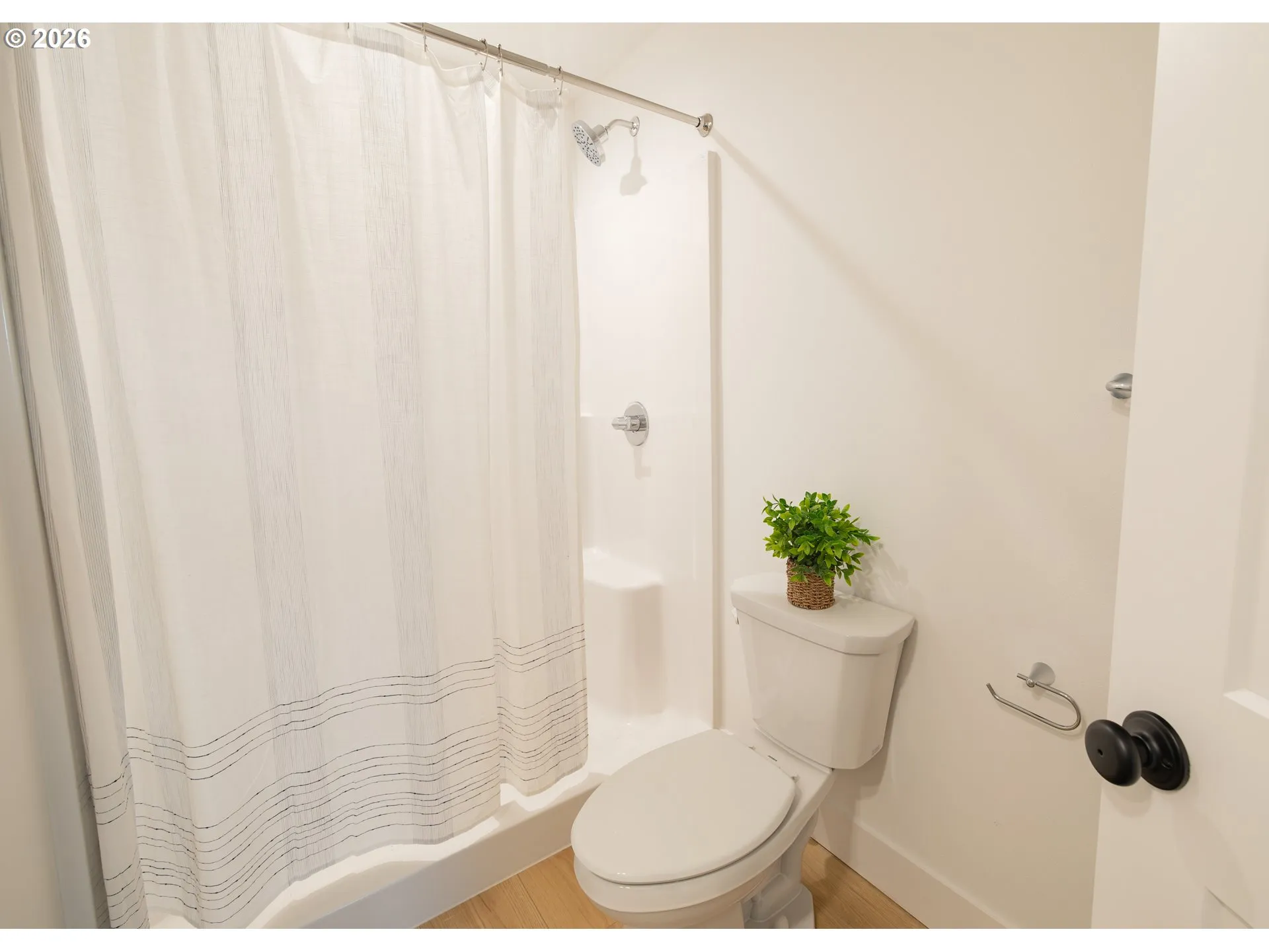 Bathroom, Attached-Upper