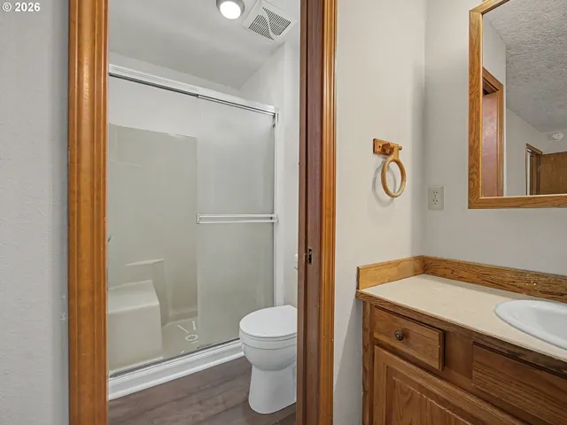 Primary Bedroom-Attached Bathroom