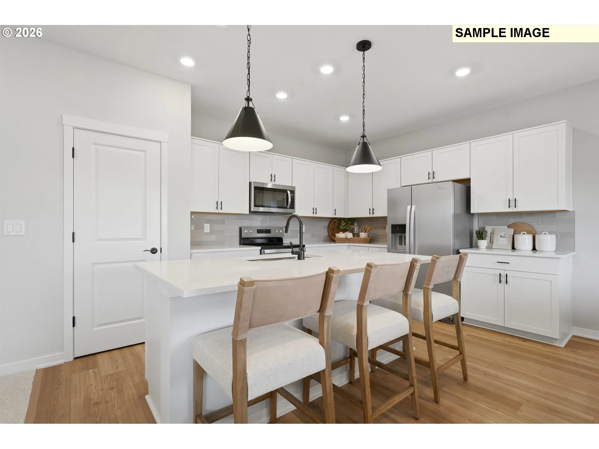 Kitchen-Eating Area