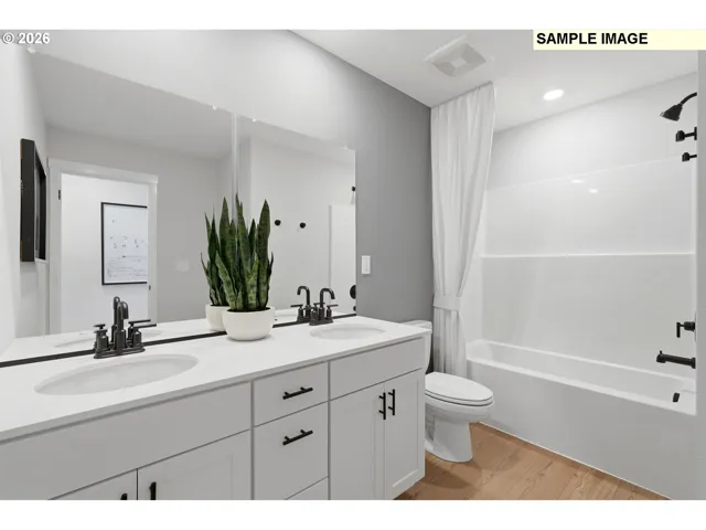 Bathroom-Upper