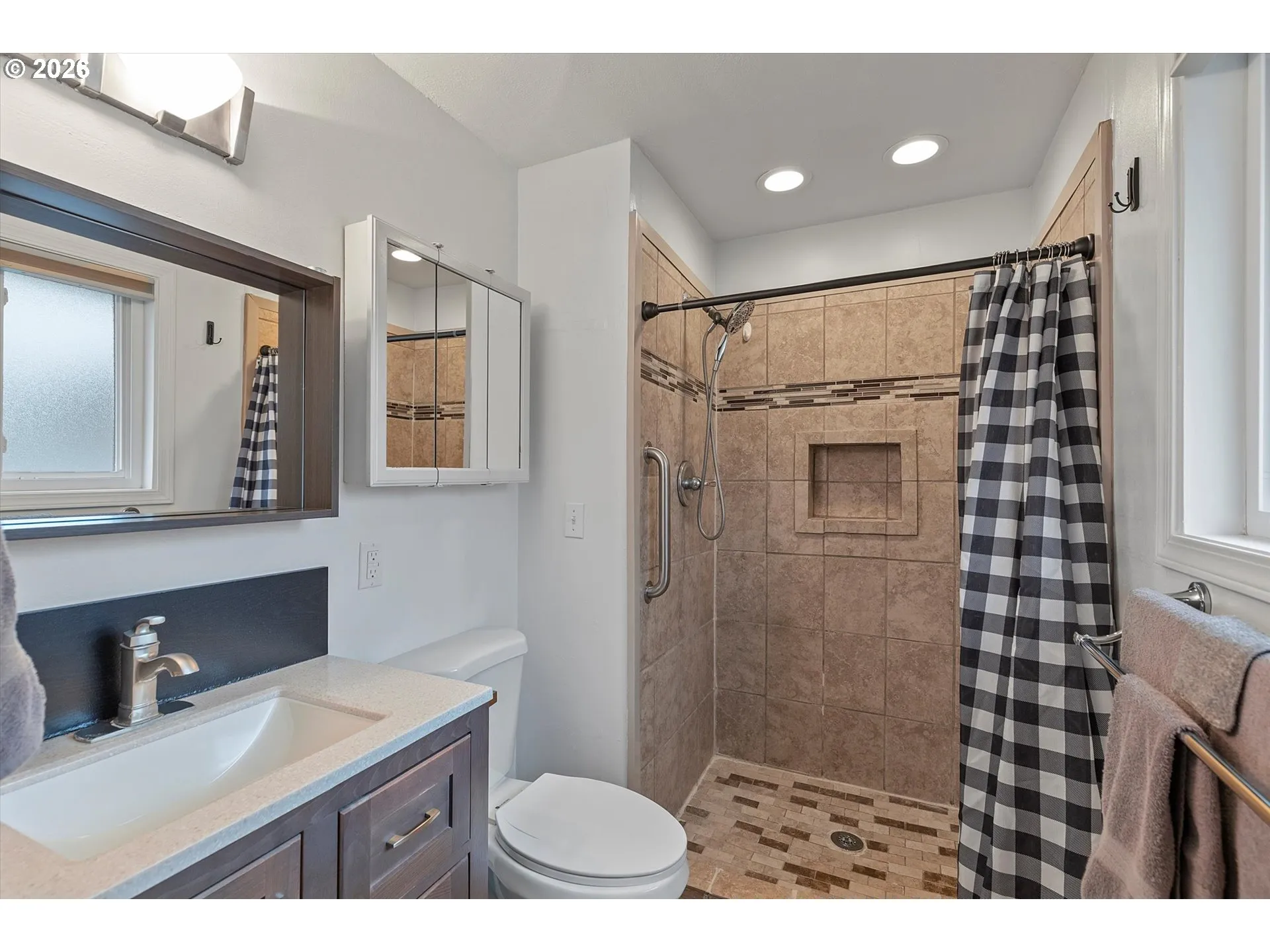 Bathroom, Attached-Walk in Shower