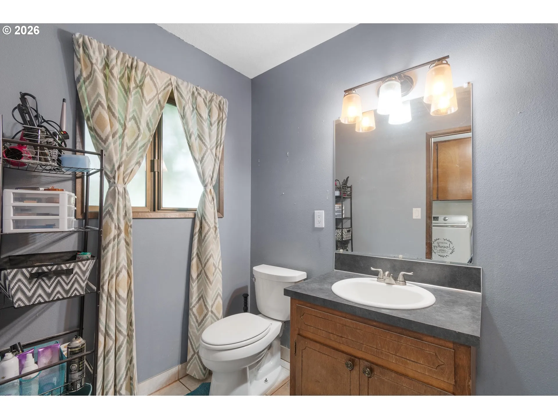 Bathroom-Lower