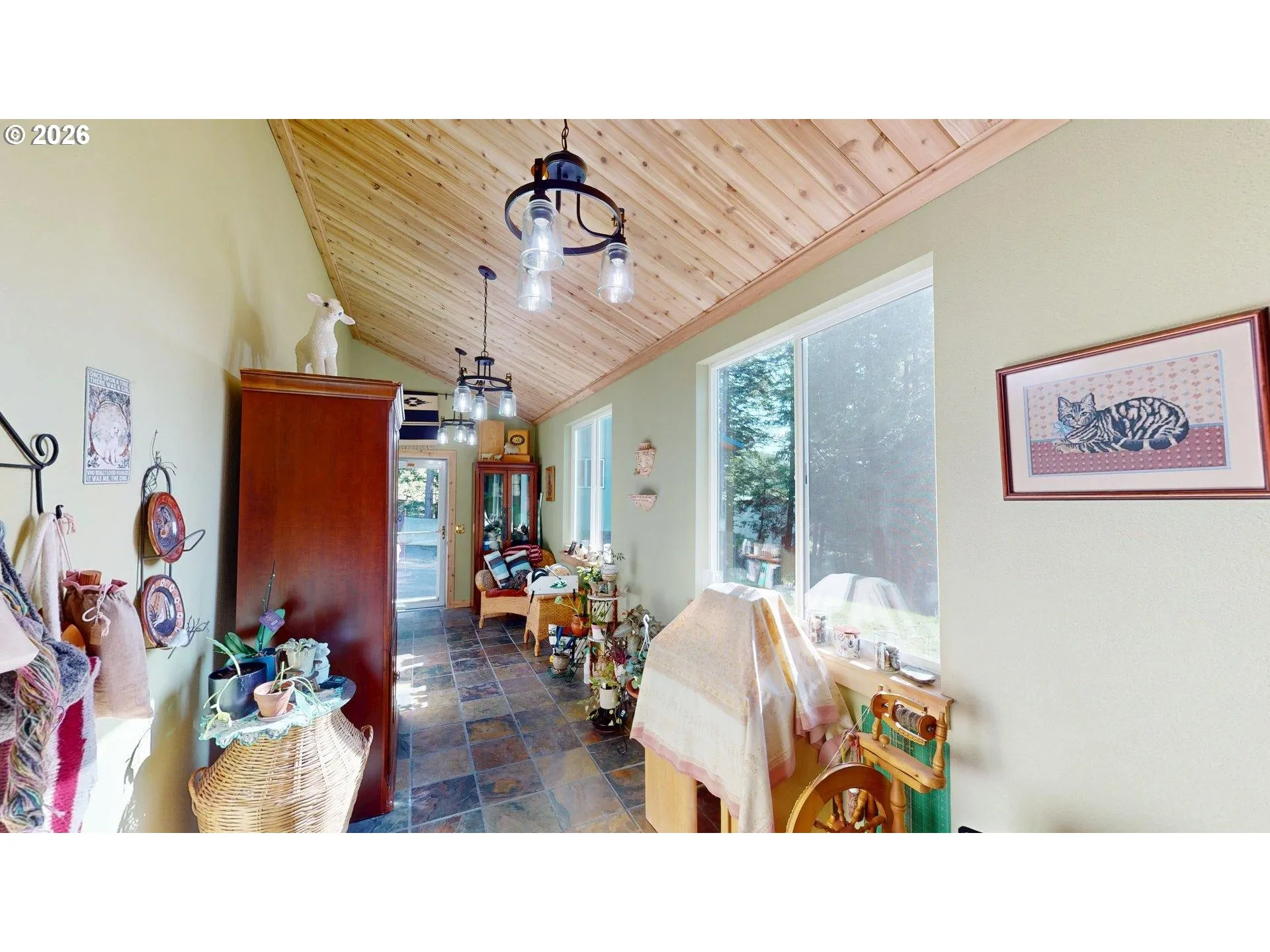 Entrance/Foyer