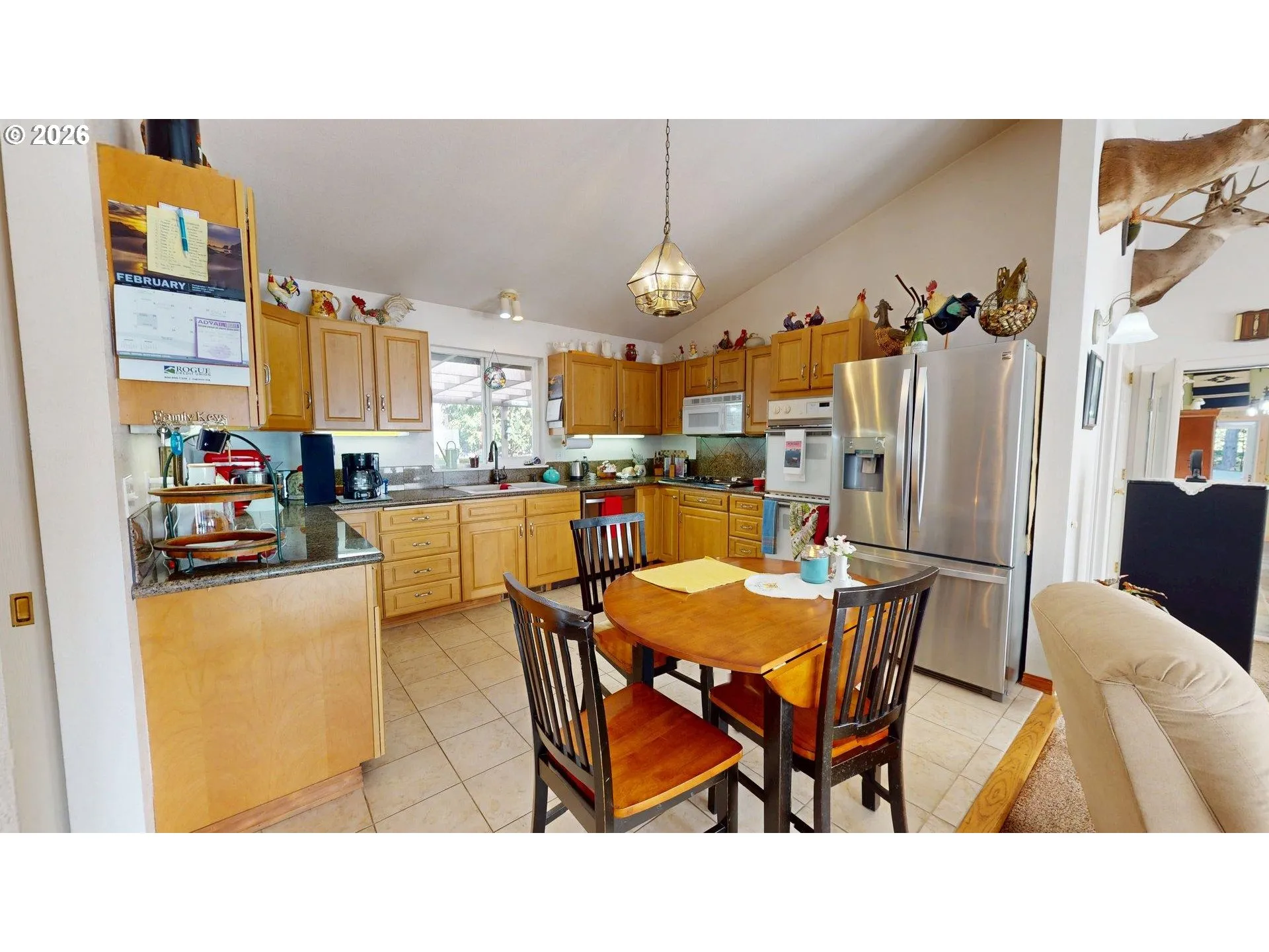 Kitchen-Eating Area
