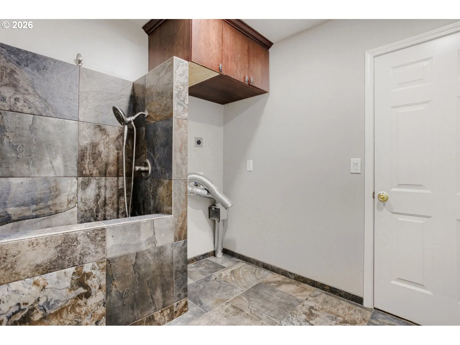 Laundry-Main
