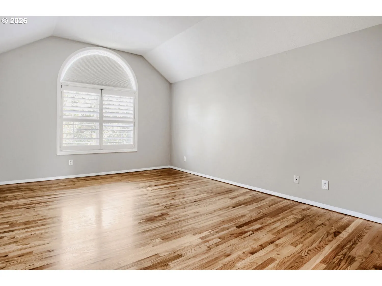Bedroom, Owner's Suite-Upper