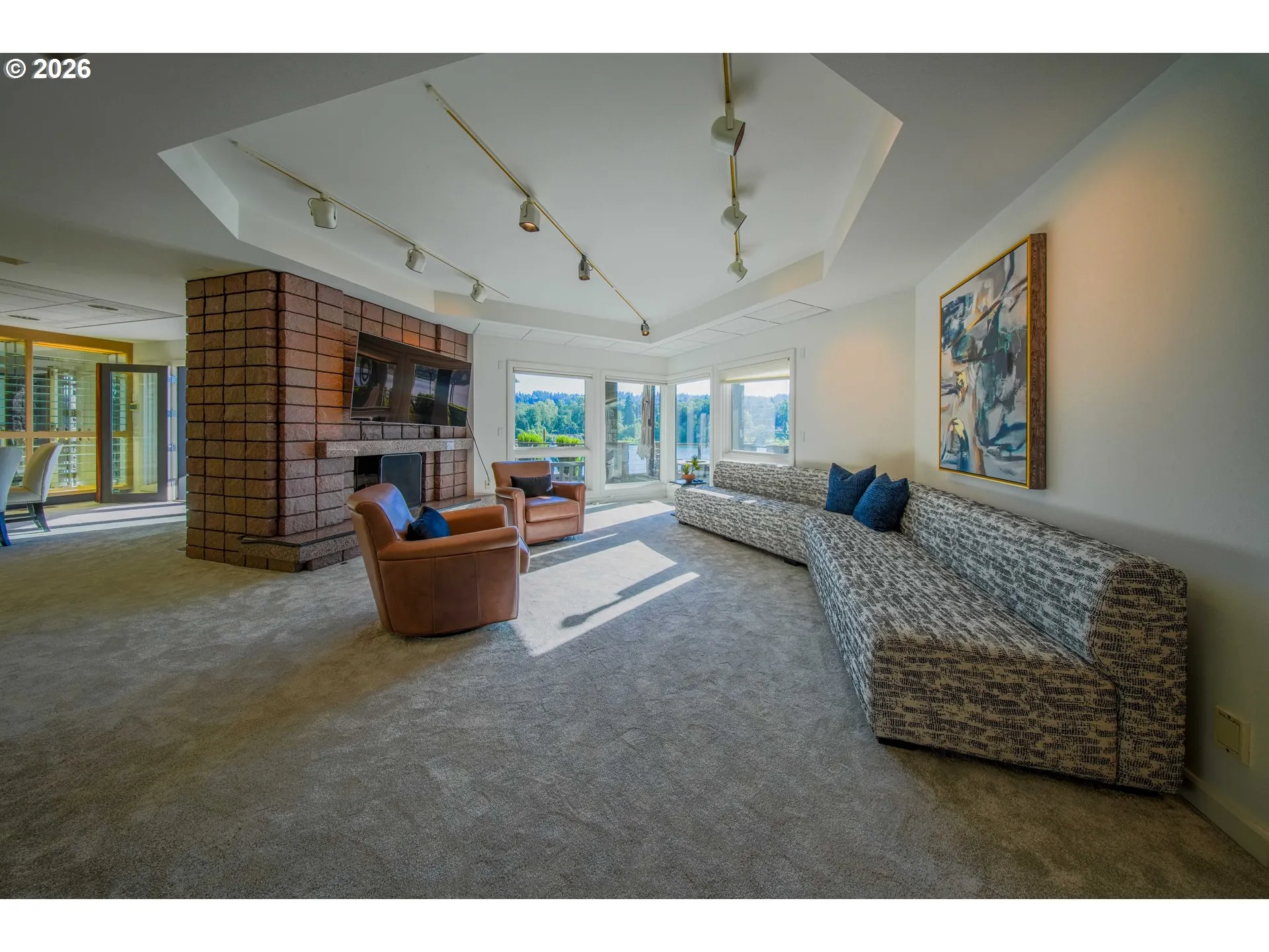Family Room-Lower